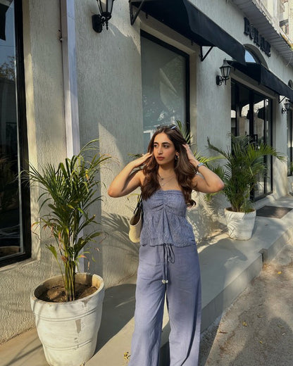 Very peri top