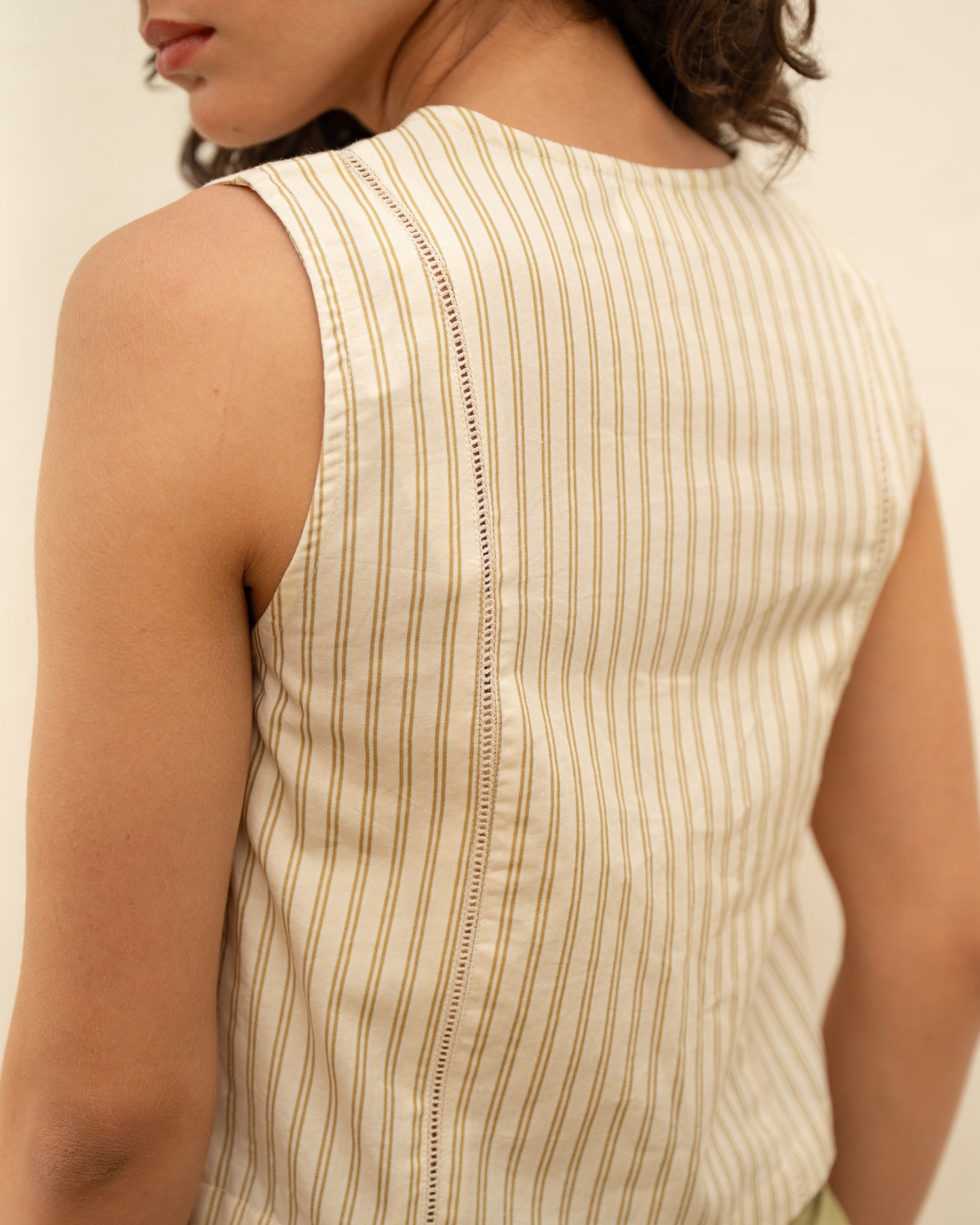 Casa vest top & Olive pants