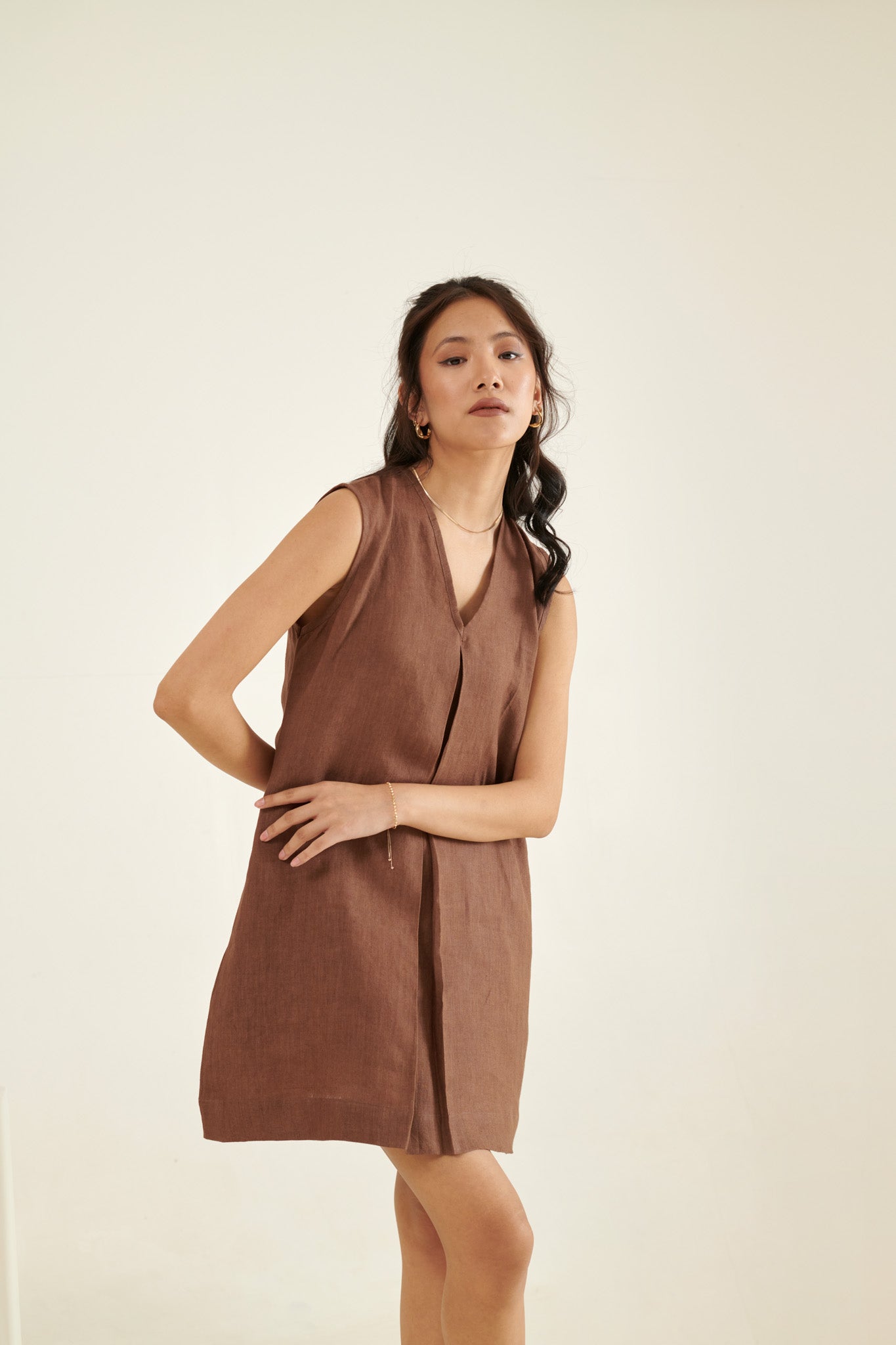Dark wood short dress