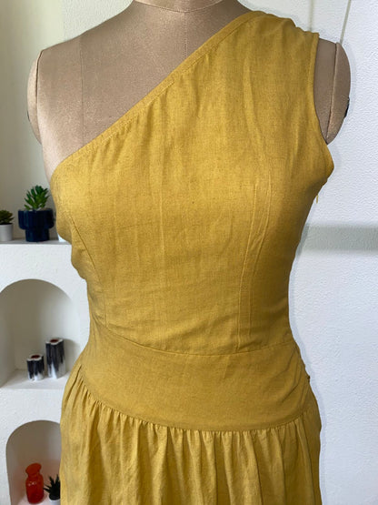One shoulder Musturd dress